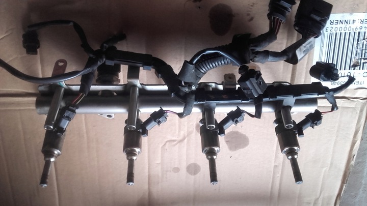 фото №1, Audi 1.8tfsi форсунки 06j133036b инжектор