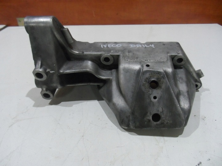 фото №4, Лапи кронштейн двигателя iveco daily 2.3 hpi 06-13r