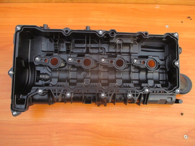 фото №13, Bmw f10 f20 f30 2.0 d b47 крышка клапанов 8581798 оригинал