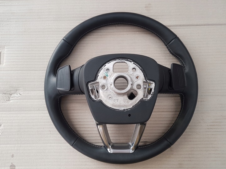 фото №6, Кермо шкіряний audi sq5 s-line пелюстки