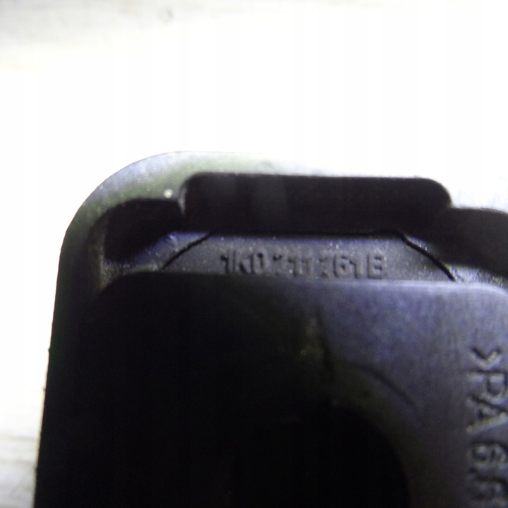 фото №10, Крепление трос коробки передач 1k0711789l vw new beetle 15