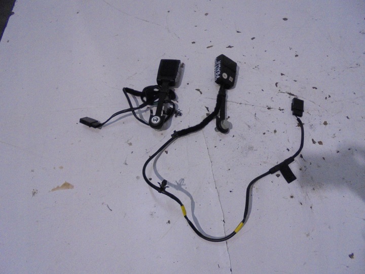 фото №1, Скоба ремня правые перед alfa romeo giulietta