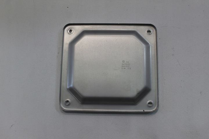 фото №1, Vw passat b8 gte кришка захист 3q0803961