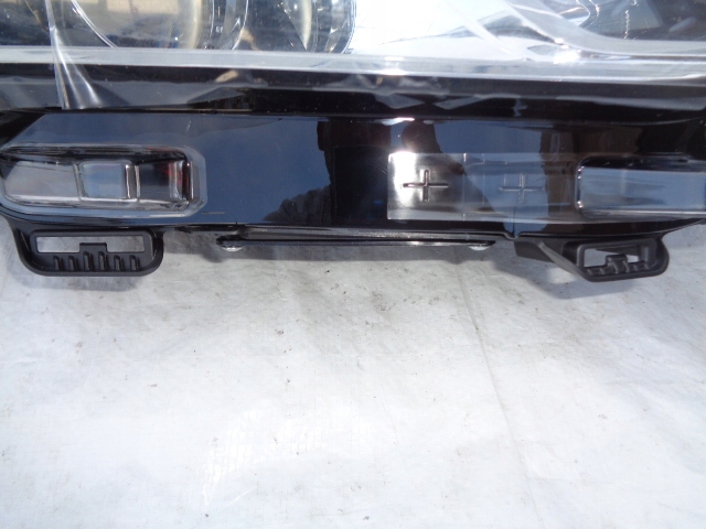 фото №3, Talisman лампа передняя правая led новая