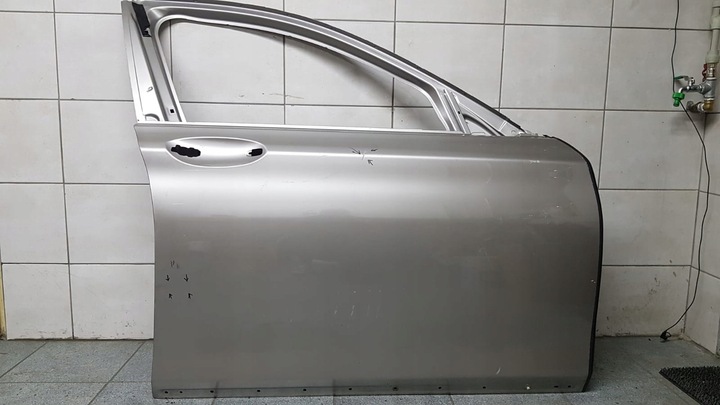 фото №1, Дверь правый перед bmw 7 g11 g12
