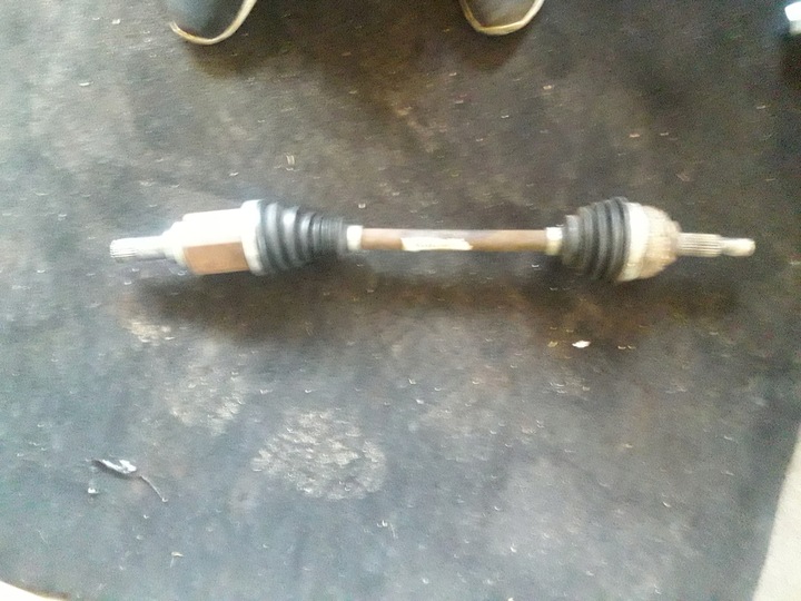 фото №1, Піввісь ліва 391016613r sandero ii 1.5 dci w