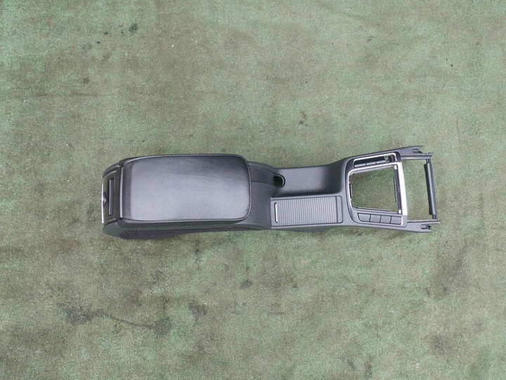 фото №1, Подлокотник туннель skoda superb ii 3t кожа чёрная