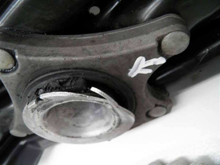 фото №6, Крепление коробки w221 3.0 cdi 4-matic a2212400518