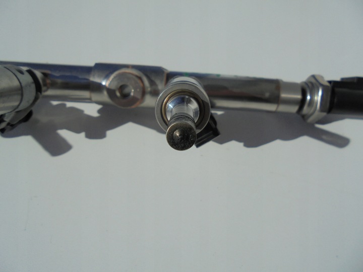 фото №5, Vw t-roc 1.0 tsi планка впрыскивающий форсунки 04c133320f 17-