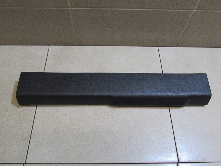 фото №1, Планка захист порога перед права fiesta mk7 5d 2009