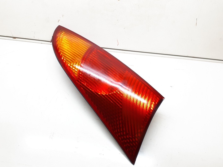 фото №3, Лампа зад левая focus mk1 hb 98-04r