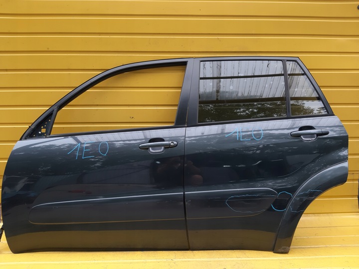 фото №1, Toyota rav4 ii дверь левая правые перед зад 1e0
