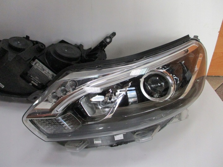 фото №9, Лампа ліва ксенон toyota proace jumpy verso 18r