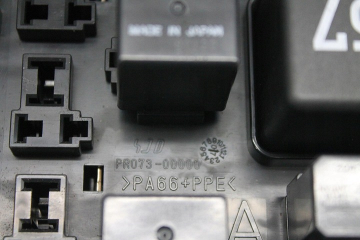 фото №6, Коробка корпус предохранителей pr061-02000 lancer x