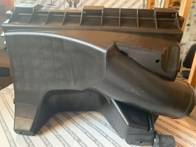 фото №1, Корпус фільтра повітря croma 2.4 jtd 55192518