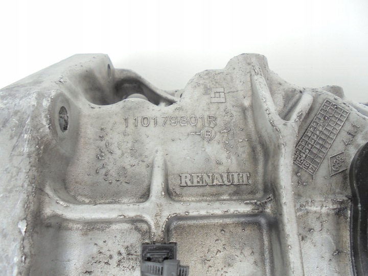 фото №5, Nissan x-trail t32 піддон масляна кришка 110179801r 111110249r 1.6 dci