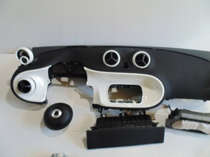 фото №4, Smart forfour панель консоль подушка безопасности подушки ремни оригинал демонтаж