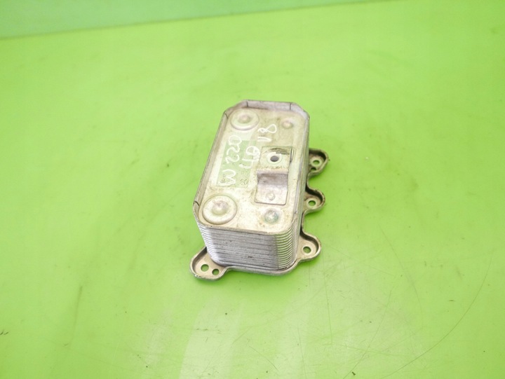 фото №4, Радиатор масла mercedes w220 s400 4.0 v8 98-02