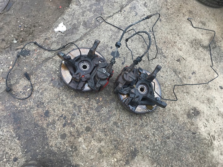 фото №1, Fiat stilo 1,9 jtd поворотна опора ступиця abs поворотна опора
