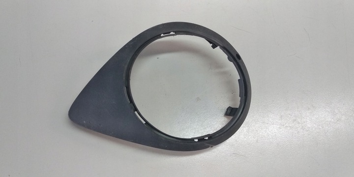 фото №1, Toyota verso 2010- ліва решітка решітка галоген