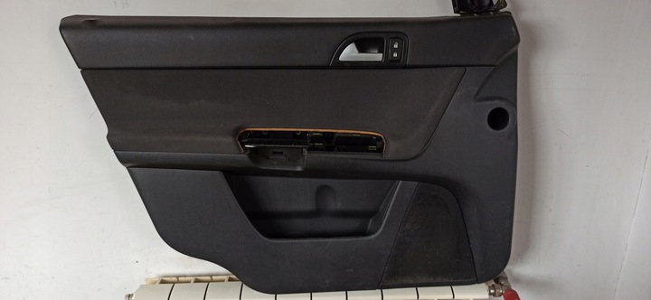 фото №1, Volvo v50 s40 обивка дверь левая решётка динамика