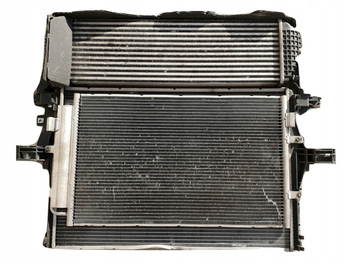 фото №1, Радіаторів комплект радіатор iveco daily 2,3 3,0 12-