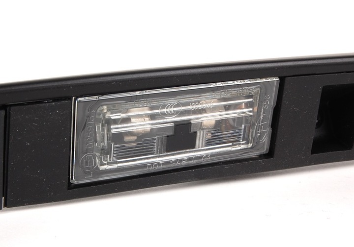 фото №2, Оригінальна планка освітлення номерного знака bmw x5 e53