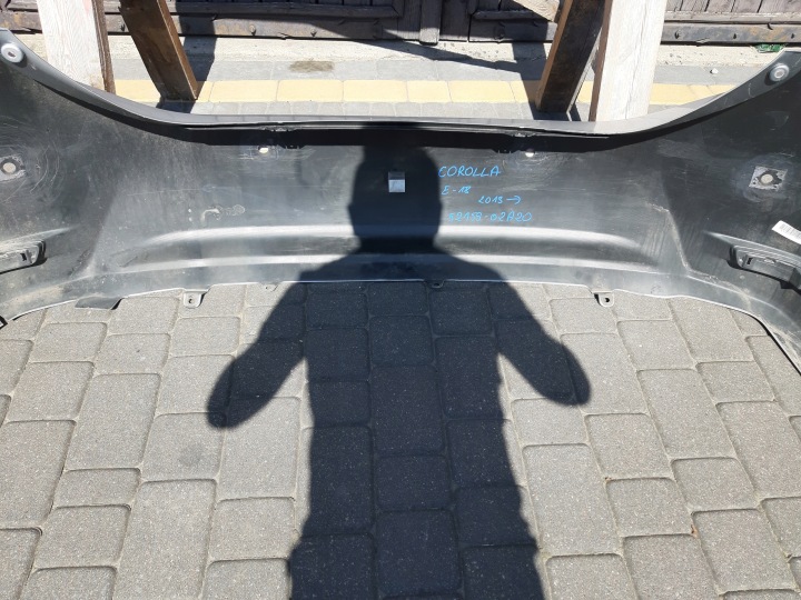 фото №5, Бампер задний toyota corolla e18 pdc 13r-