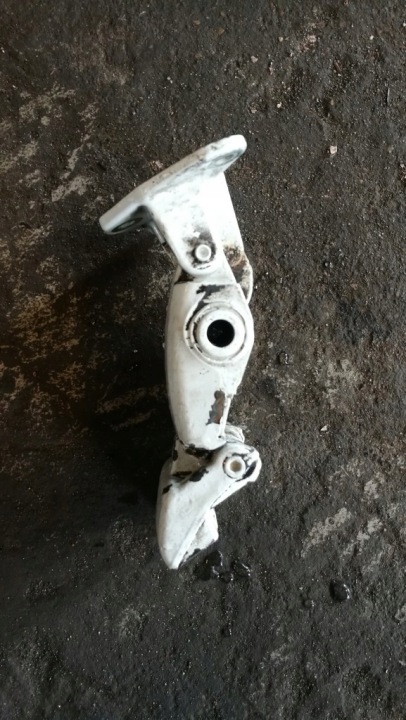 фото №7, Петля дверь зад верх iveco daily 99-14 270 100%