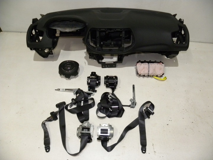 фото №1, Jeep compass консоль подушки ремені комплект