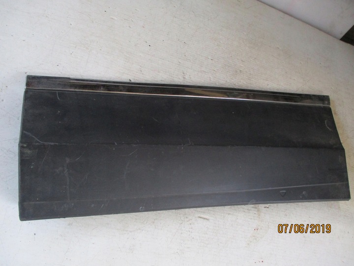 фото №1, 2417/17 планка дверь задних левая правая vw tiguan 5na854949