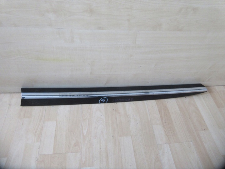 фото №1, Vw arteon планка na дверь 3g8853969b l.p.