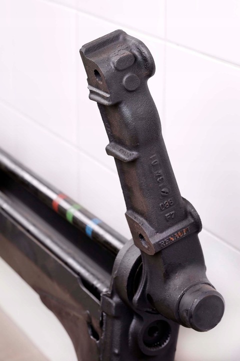 фото №8, Задняя балка ось renault megane scenic