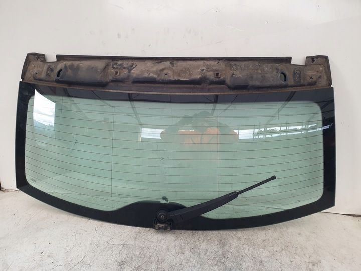 фото №1, Стекло крышки багажника vw touareg 7l eu другие