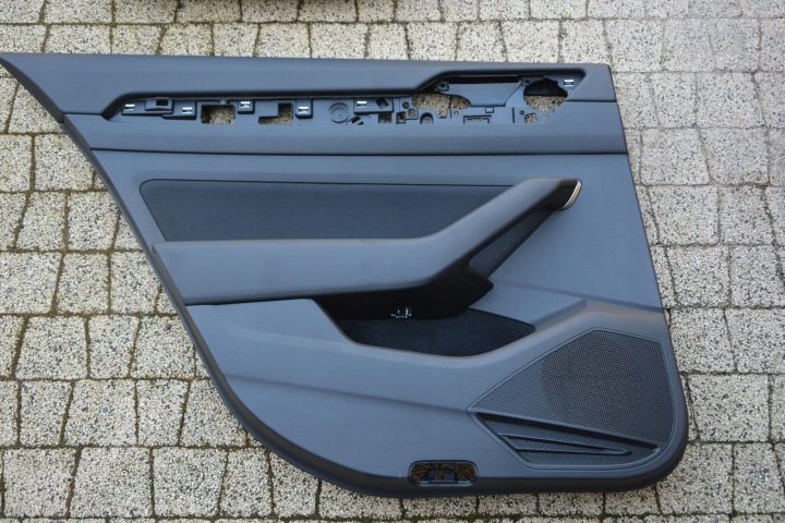 фото №6, 4x карта двері обшивки vw passat b8