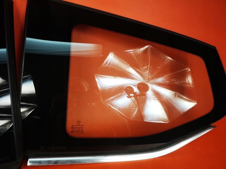 фото №6, Peugeot 5008 10r скло кузова l p хром