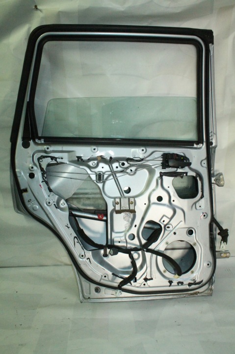 фото №6, Двери левые зад левое mitsubishi outlander 03-06 a31