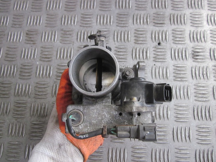 фото №5, Дросельна заслінка toyota corolla e12 2.0 d 04-08r