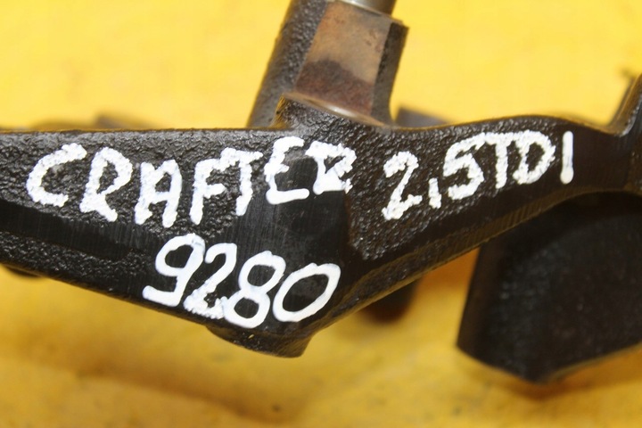 фото №9, Лапи крепление vw crafter 2.5 tdi 076145169a