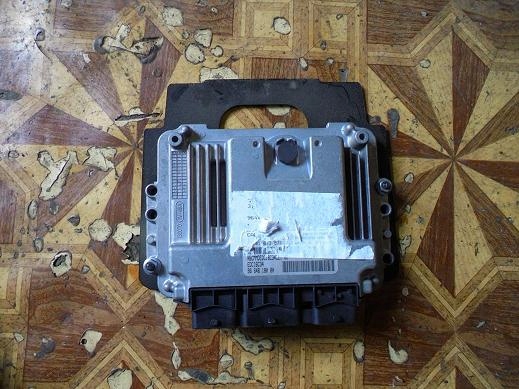 фото №1, Peugeot citroen компьютер 0281013871