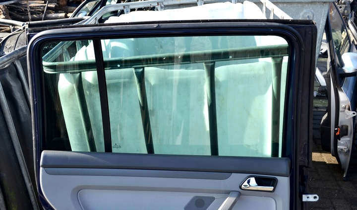 фото №4, Vw touran i стекло дверь левый зад задняя левая