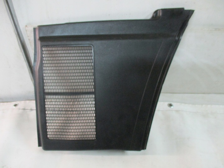 фото №7, Панель під лобовим склом фільтра audi a4 b7 8e1819447a