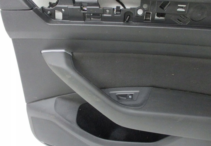 фото №7, Дверна карта (обшивка) права зад vw passat b8 3g0867068a