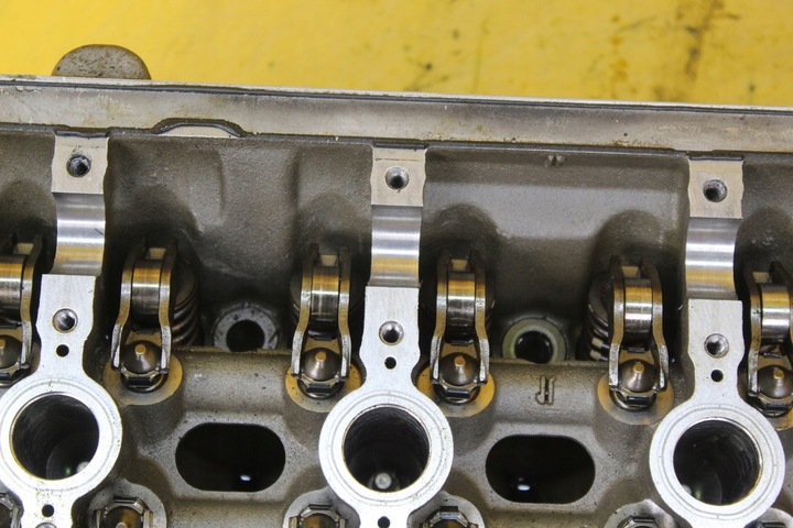 фото №10, Головка левая a8 d3 s8 s6 c6 5.2b 07l103374ab bsm