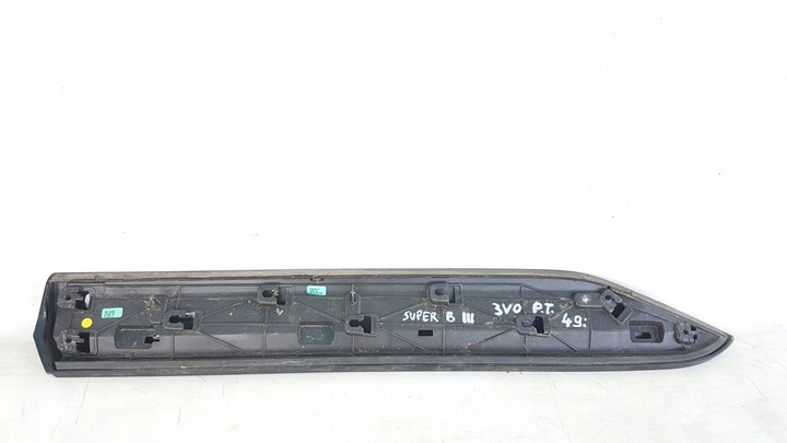 фото №2, Superb iii 3v0 планка дверь правая зад оригинал