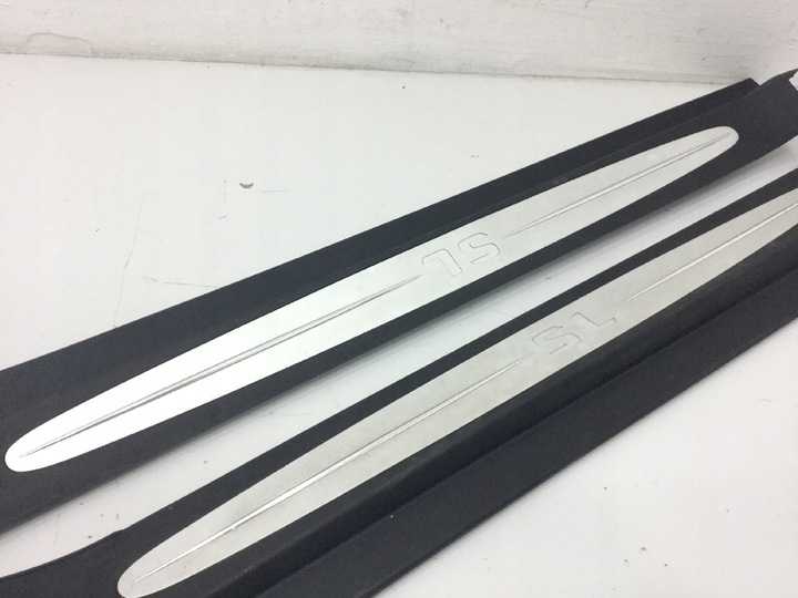 фото №1, Na порог планка пороговая правая mercedes sl r230 02-