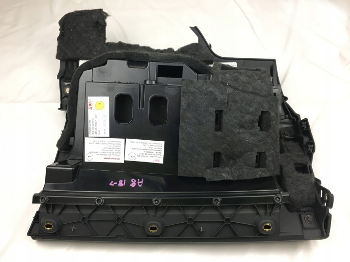 фото №6, Audi a8 d5 4n 18- бардачок пассажира 4n1857035a