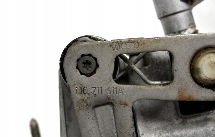 фото №8, Vw polo вибірник коробки коробки передач комплектний 6q0711061 1j0711611a