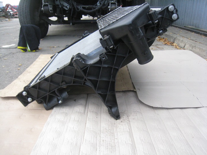 фото №8, Renault mascott 3,0 dci, радіатор kpl ,04-'10