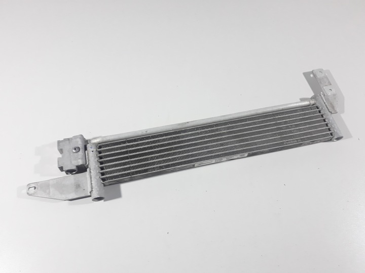 фото №13, Infiniti q50 2.2d 16r- радіатор радіаторів масла 0005010765